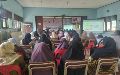 MTsN Tarakan Gandeng Puskesmas Mamburungan Sosialisasikan Cek Kesehatan Gratis SatuSehat Mobile